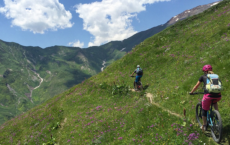 Mountain bike stay in the Caucasus